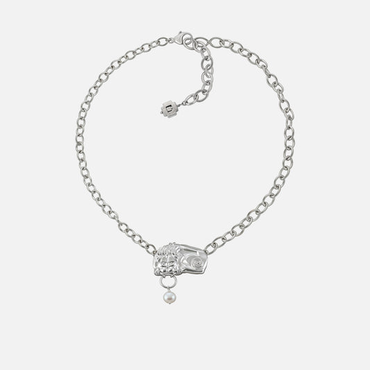 NECKLACE LION PEARL KEEPER